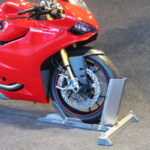 Motowippe GRIP - Freistehende Motorradwippe als Motorradständer – Bild 3