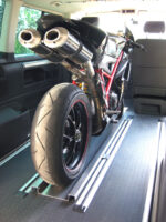 Motowippe VW T5/T6 Multivan Motoboard für Motorrad – Bild 2